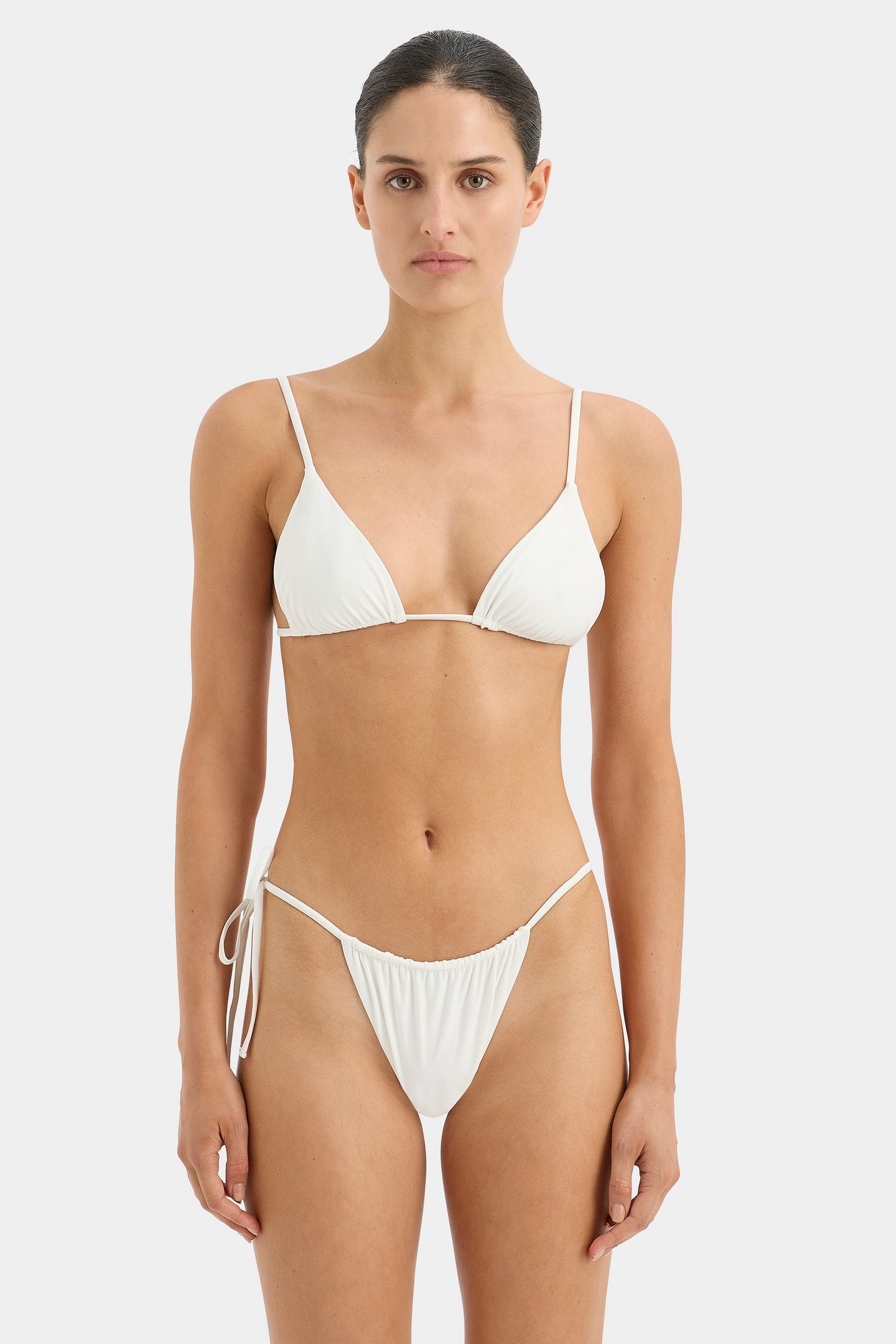 SIR the label Louis String Brief IVORY