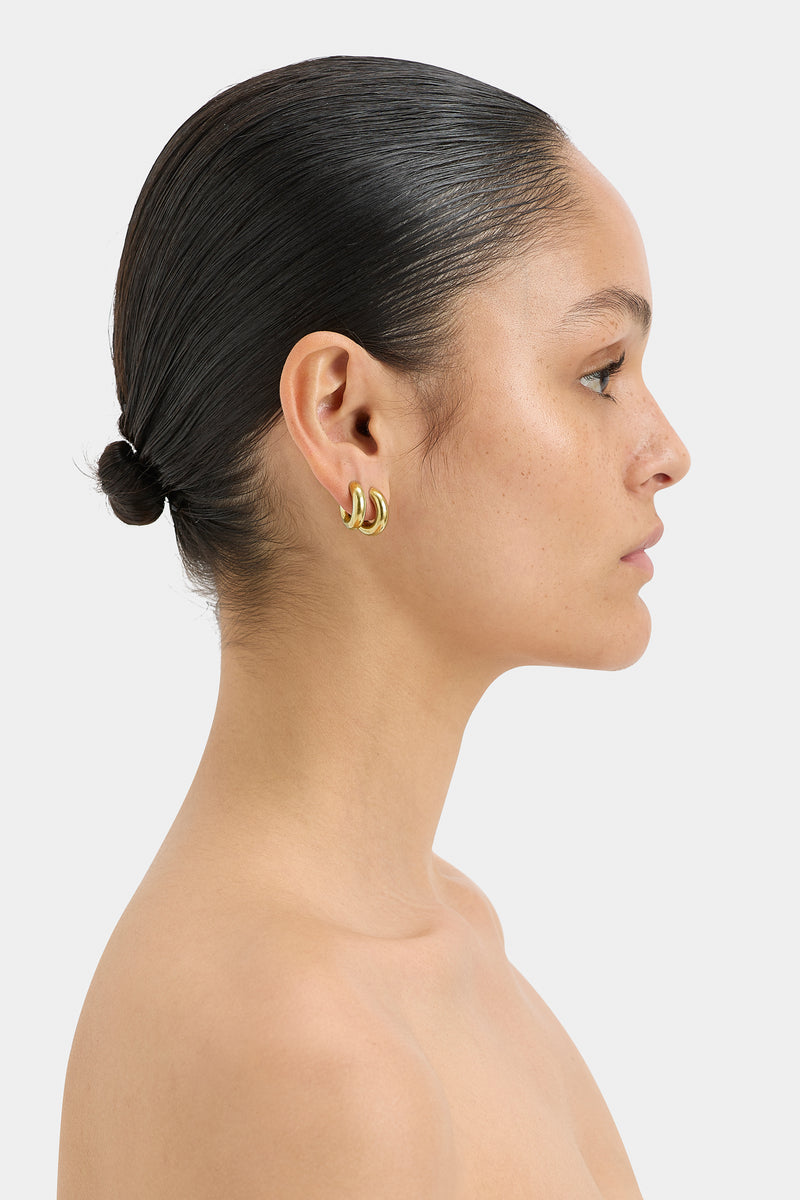 SIR the label Signature Huggie Earring GOLD